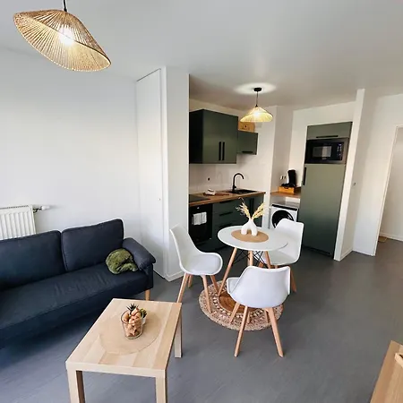 La Parking Balcon Lägenhet Reims