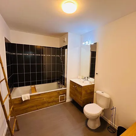 La Parking Balcon Lägenhet Reims