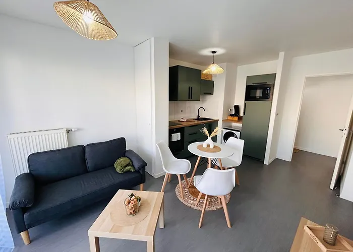 La Parking Balcon Lägenhet Reims